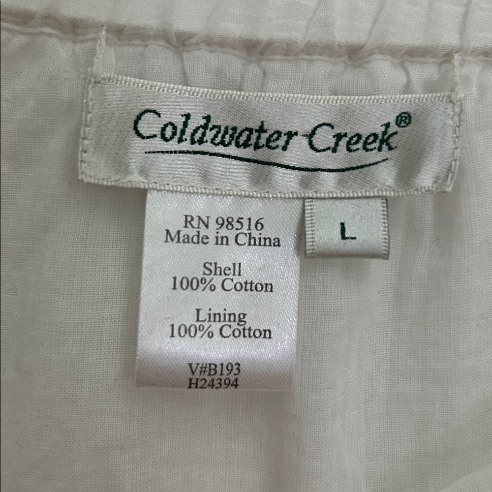 Beautiful White Tiered Skirt - Picture 4 of 4